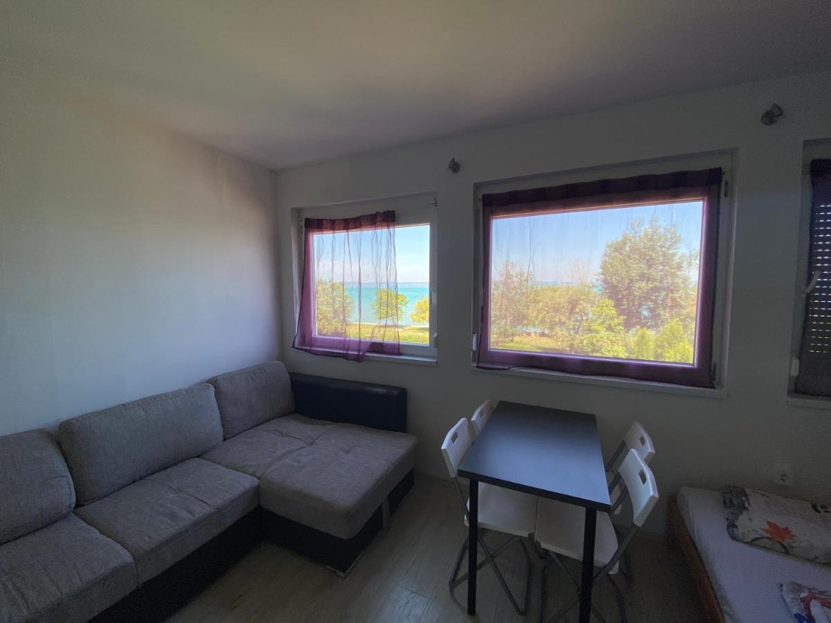 Cuki Apartmanok Siofok Luaran gambar